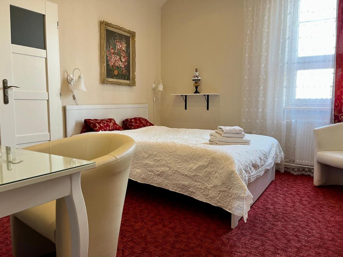Hotel Na Skalkách Novy Jicin Ngoại thất bức ảnh