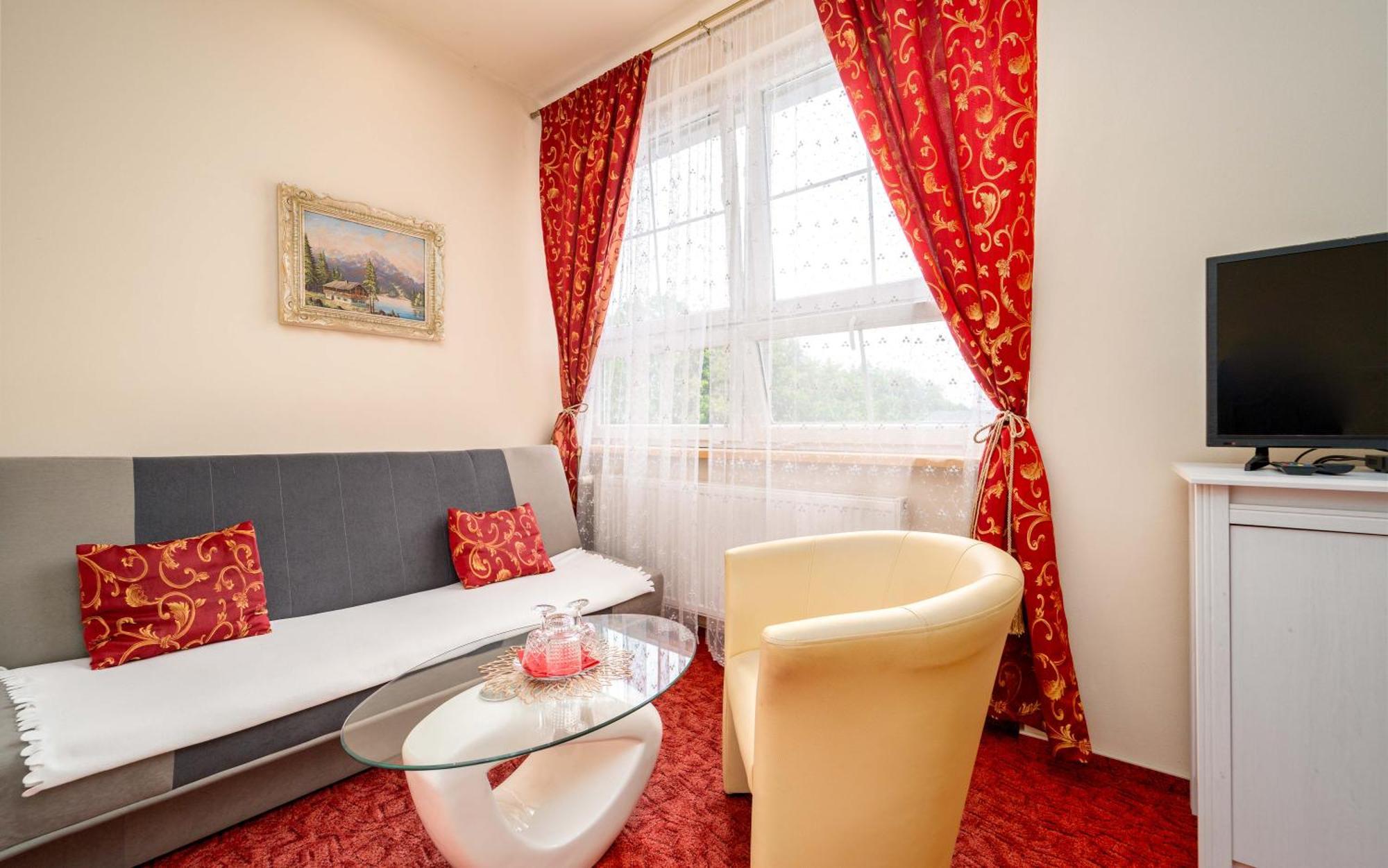 Hotel Na Skalkách Novy Jicin Ngoại thất bức ảnh