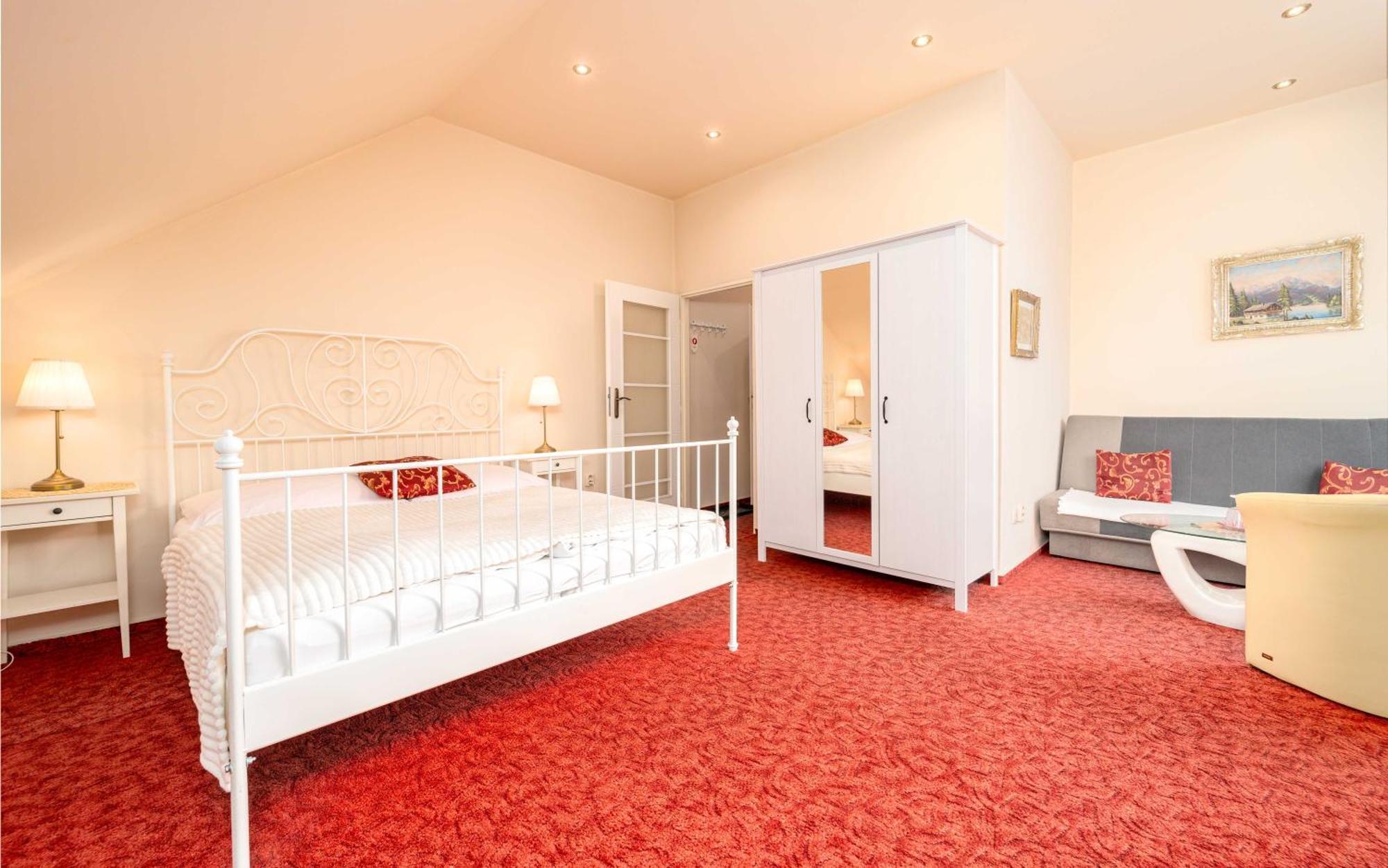Hotel Na Skalkách Novy Jicin Ngoại thất bức ảnh